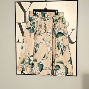 Women's size Large skirt